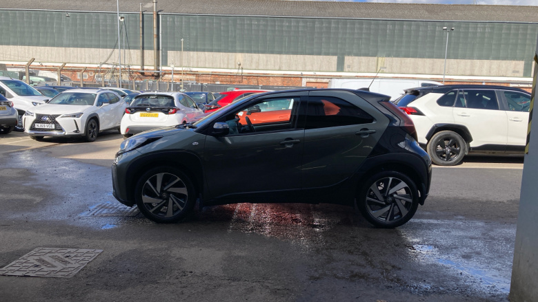 Toyota Aygo X 1.0 VVT-i Edge 5dr Petrol Hatchback